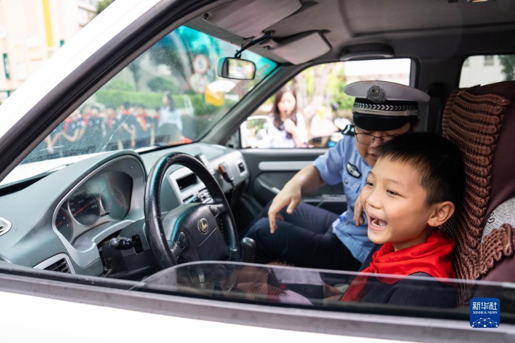 指尖娱乐平台